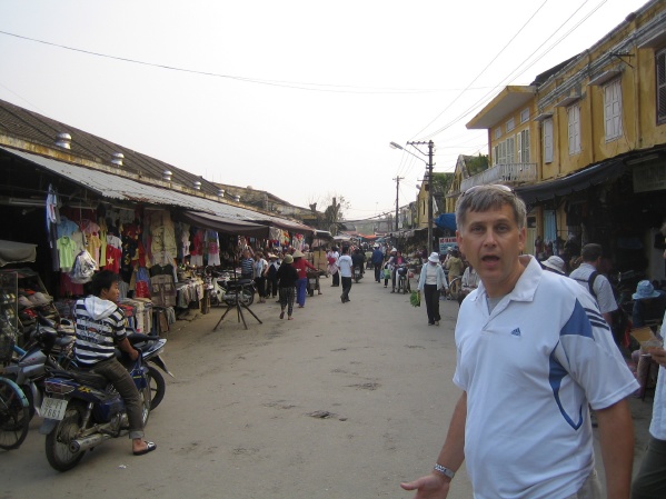 Hoi An Vietnam - City Walk
